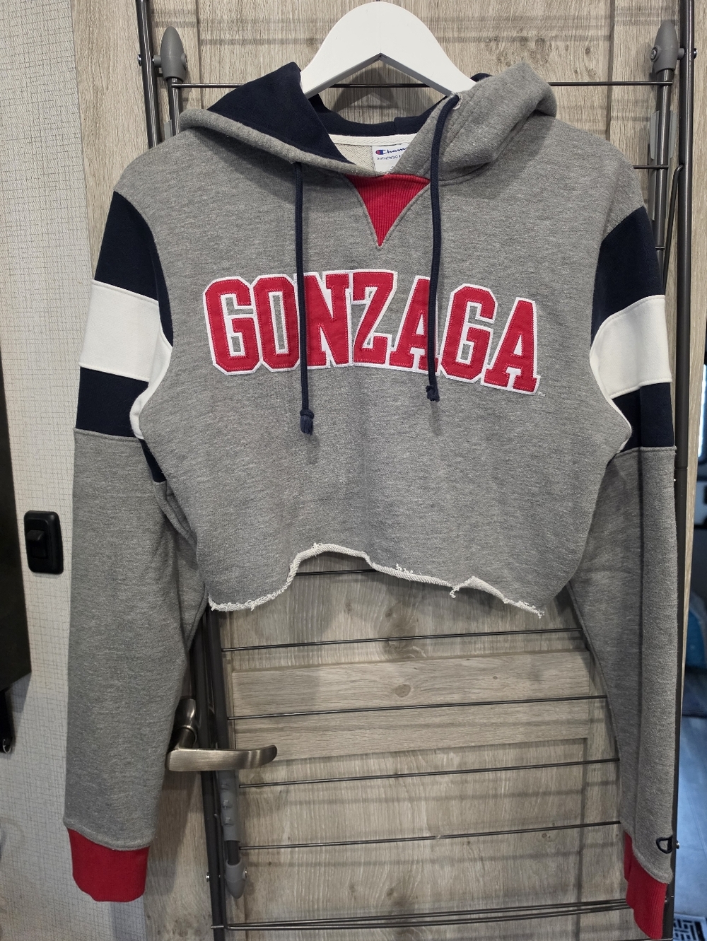 Gonzaga University Champion Cropped Hooded Sweatshirt XS Embroidered Colorblock